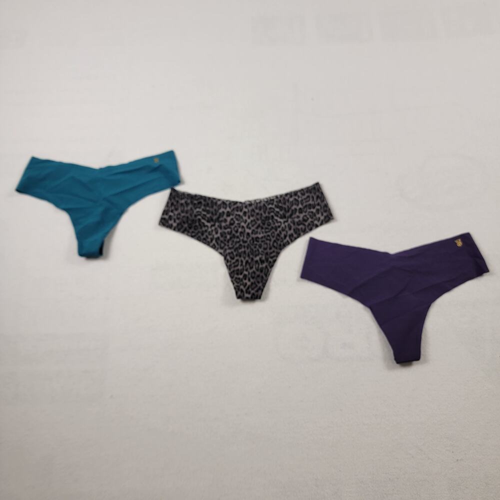 Victoria's Secret Thong/String Panties 3pk Sz M